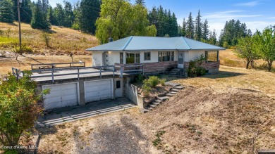 Lake Home For Sale in Saint Maries, Idaho
