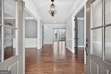 Welcome to your own private resort in the highly sought-after - photo 13