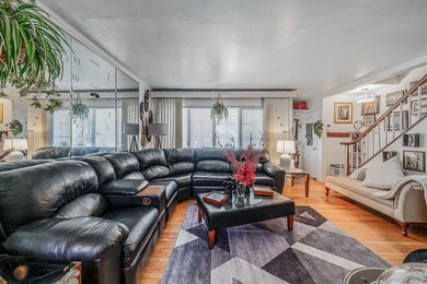 Welcome to this spacious and well-maintained home in the - photo 13