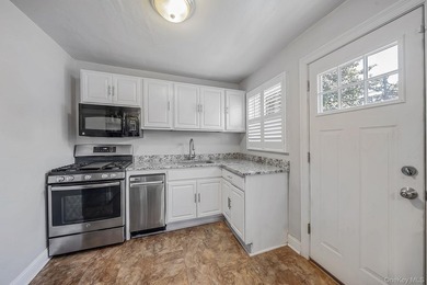 Welcome to this spacious and well-maintained home in the - photo 17
