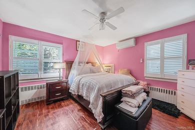 Welcome to this spacious and well-maintained home in the - photo 19