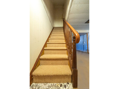 Welcome to this spacious and well-maintained home in the - photo 31
