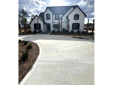 (private lake, pond, coastal) Home For Sale in Jesup Georgia