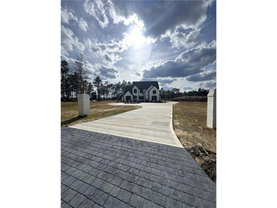 *** Owner Financing Available*** Welcome to 20 Club Drive in - photo 4