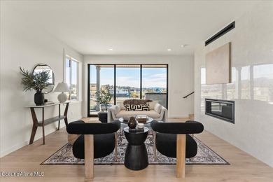 Experience exceptional living in the Atlas Waterfront Carlin - photo 7