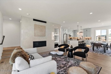 Experience exceptional living in the Atlas Waterfront Carlin - photo 9