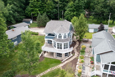 Beautiful Custom Build on Diamond Lake! SOLD - photo 3
