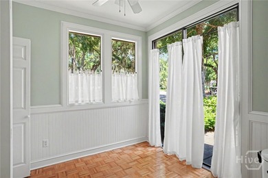 Lovely 3-bedroom, 3 bath, 1840 square feet condo/townhouse in - photo 8