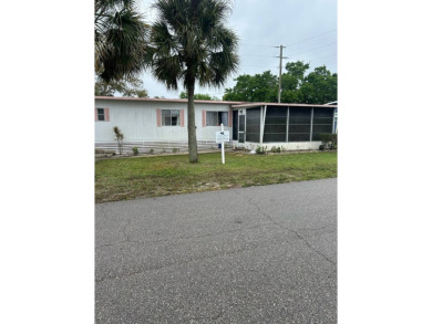 Lake Home For Sale in Lake Placid, Florida