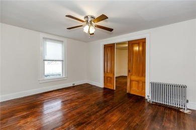 Opportunity knocks with this 2 bed *side by each* townhouse - photo 13