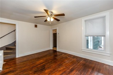 Opportunity knocks with this 2 bed *side by each* townhouse - photo 15
