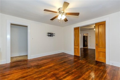 Opportunity knocks with this 2 bed *side by each* townhouse - photo 19