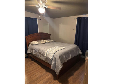 Charming 3 bedroom 1 bathroom home located just blocks from US - photo 10