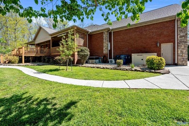 This fabulous 13 acre estate-fully stocked pond, amazing bluff - photo 37
