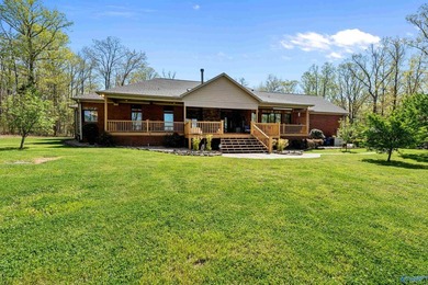This fabulous 13 acre estate-fully stocked pond, amazing bluff - photo 38