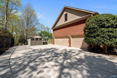 This fabulous 13 acre estate-fully stocked pond, amazing bluff - photo 41