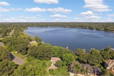 Lake Home Sale Pending in Lake Elmo, Minnesota