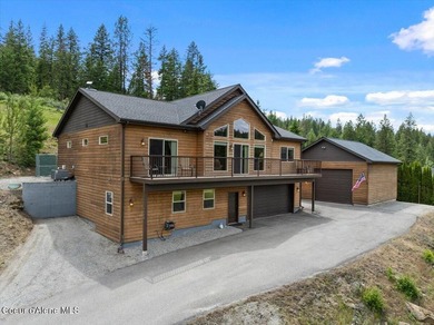 Experience the best of North Idaho living on this extraordinary - photo 12