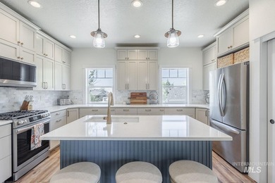 Spacious country living with room to grow. On shared well and - photo 12