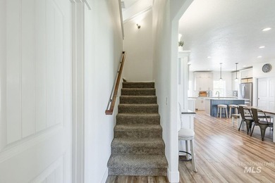 Spacious country living with room to grow. On shared well and - photo 17
