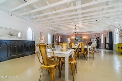 Wonderful Location and Wonderful Cottage! This beautifully - photo 20