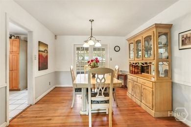 Charming 3-bedroom, 2-bath bungalow in a highly desirable - photo 10