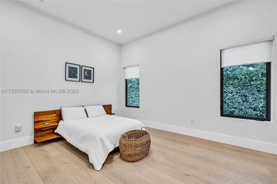 This 2024-built home blends modern luxury with timeless comfort - photo 20