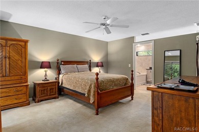Spacious pool home on an oversized 0.55-acre corner lot in - photo 20