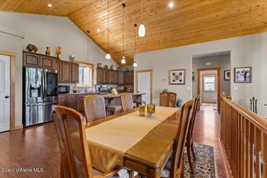 Experience the best of North Idaho living on this extraordinary - photo 24