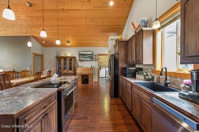 Experience the best of North Idaho living on this extraordinary - photo 31