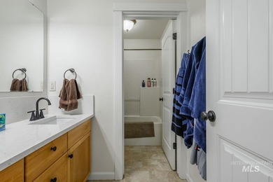 Spacious country living with room to grow. On shared well and - photo 32