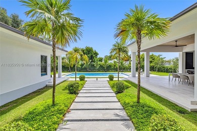 This 2024-built home blends modern luxury with timeless comfort - photo 35