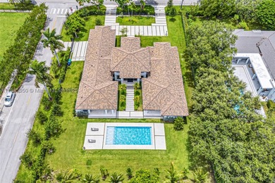 This 2024-built home blends modern luxury with timeless comfort - photo 37