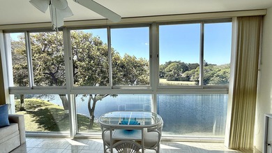 (private lake, pond, coastal) Condo For Sale in Deerfield Beach Florida