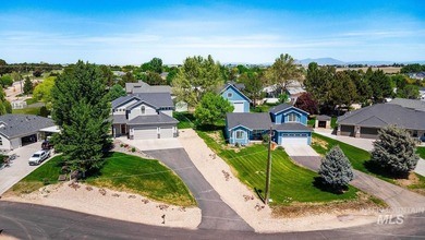 Spacious country living with room to grow. On shared well and - photo 42