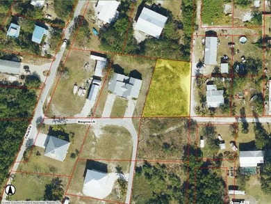 Large vacant lot for sale, conveniently located near Chokoloskee - photo 1