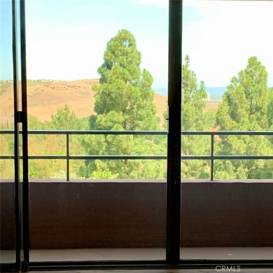Spectacular North Facing Panoramic View upon entering this - photo 3