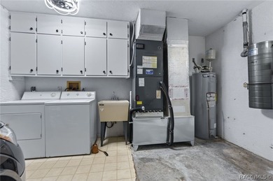 One or more photo(s) has been virtually staged. Welcome home to - photo 28