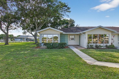 (private lake, pond, coastal) Home For Sale in Delray Beach Florida