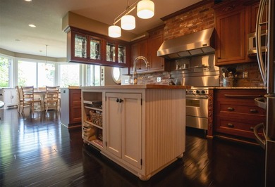 Overlooking Lake Erie in Harborcreek, this award winning, 12+ - photo 11