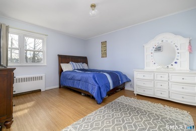 Welcome to this charming 1-bedroom, 1-bath co-op perfectly - photo 10