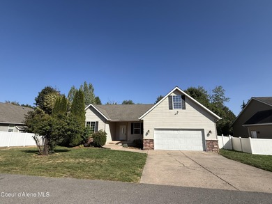 Hayden Lake Home For Sale in Hayden Idaho