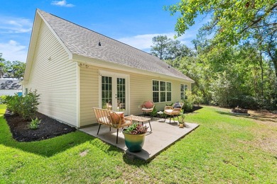 Tucked away on a peaceful cul-de-sac in The Arbors at Wedgefield - photo 32