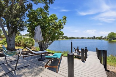 3 Bed | 2 Bath | 1,663 SqFt | 2-Car Garage | LAKEFRONT with - photo 33
