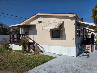 Manatee River Home For Sale in Ellenton Florida