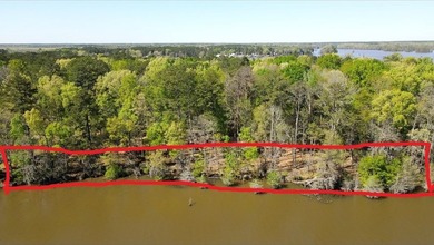 Discover a lake escape on this 1 AC plus lakefront lot with 416 - photo 3