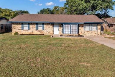 Eagle Mountain Lake Home For Sale in Azle Texas