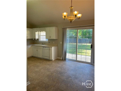 Welcome to this charming 4 bedroom, 2 bath home located in the - photo 4