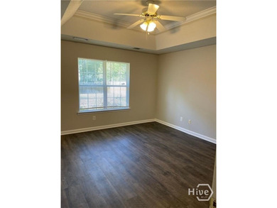 Welcome to this charming 4 bedroom, 2 bath home located in the - photo 5