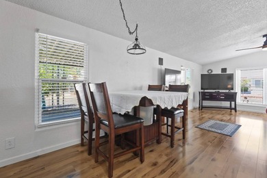 Move-in ready and fully furnished 2 bed, 2 bath home on a - photo 13